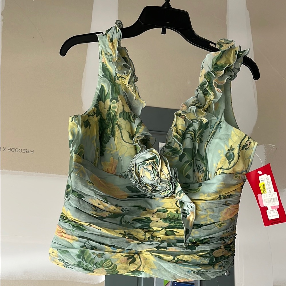 Floral Ruffle Green Top